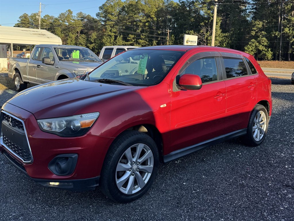 2015 Mitsubishi Outlander Sport ES's photo