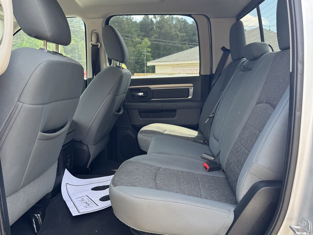 2017 RAM Ram 1500 Pickup Big Horn - Photo 9