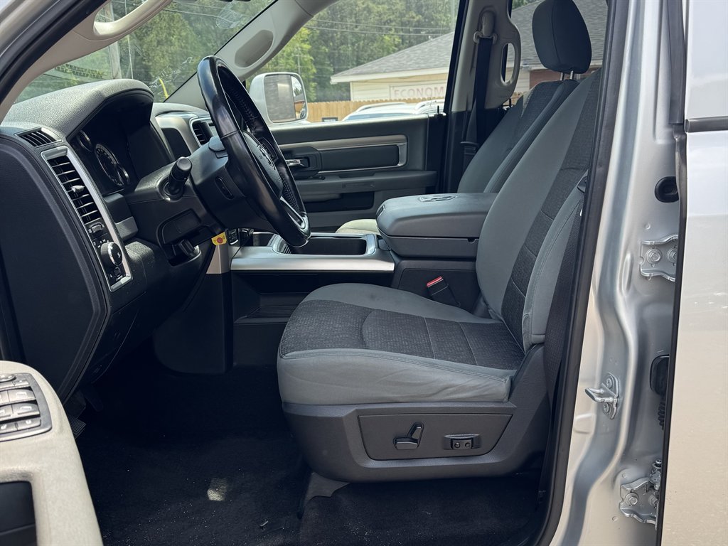 2017 RAM Ram 1500 Pickup Big Horn - Photo 6